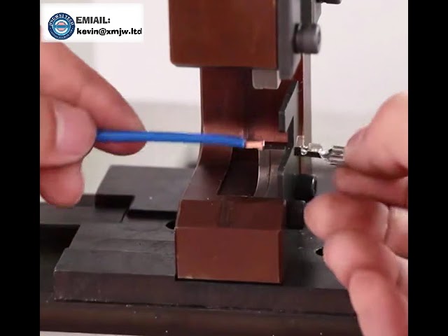 SM VH3 96 & ZH1 25 - Tarkkuusliittimen puristusmuotit automaattikoneisiin