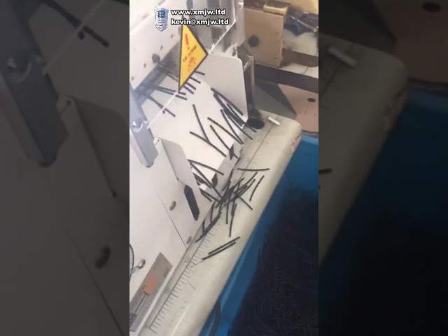 Automatic heat shrink sleeve PVC tube cutting machine bonding tape pipe cutting machines Plastic ins